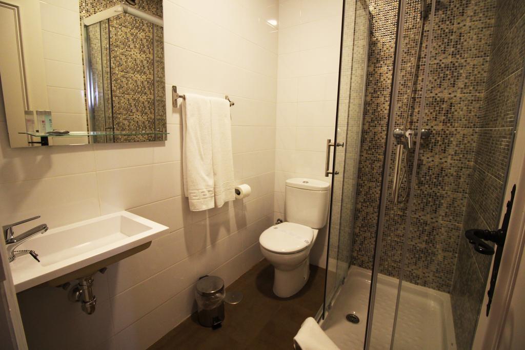 Pension Las Casitas De Santander Auto Check Exterior foto